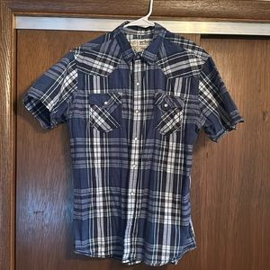 Men’s short sleeve button shirt
